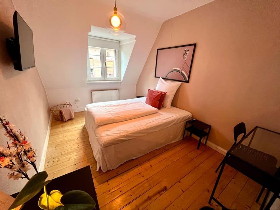 Stadtoase Design Wohnung In Der Altstadt Von Koblenz コブレンツ エクステリア 写真