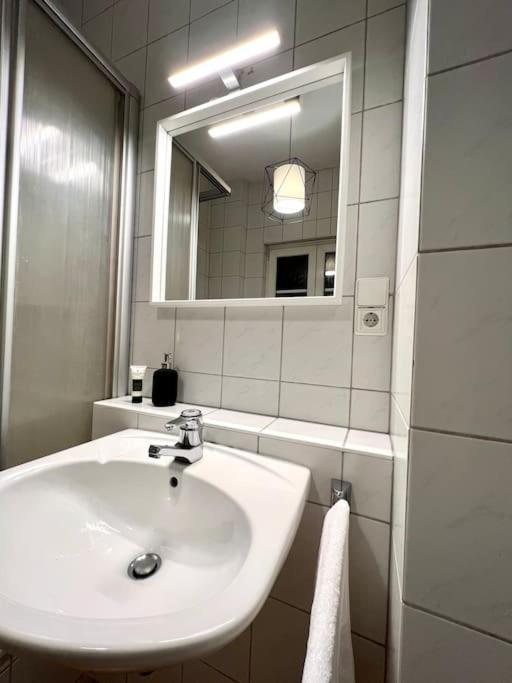 Stadtoase Design Wohnung In Der Altstadt Von Koblenz コブレンツ エクステリア 写真