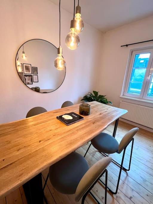 Stadtoase Design Wohnung In Der Altstadt Von Koblenz コブレンツ エクステリア 写真