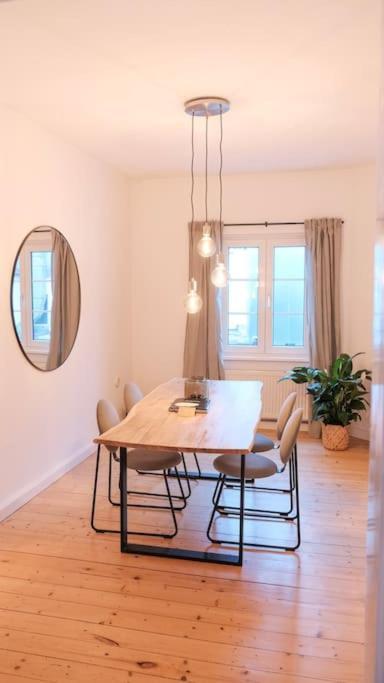 Stadtoase Design Wohnung In Der Altstadt Von Koblenz コブレンツ エクステリア 写真
